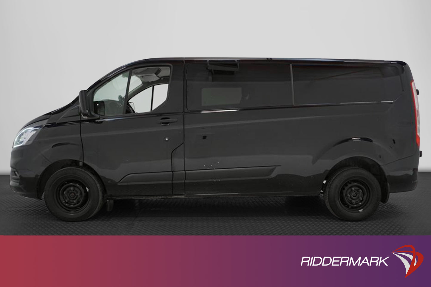 Ford Transit Custom CrewVan Lång Värmare Drag 6-Sits Moms