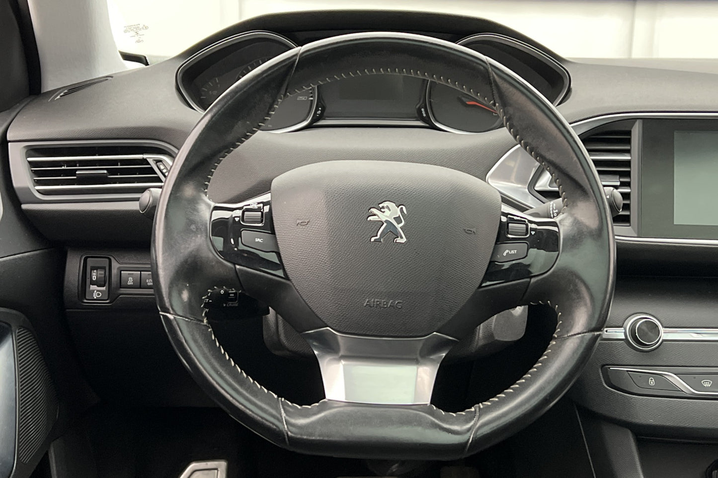 Peugeot 308 1.6 120hk Active Pano Kamera Navi 0,36L/mil