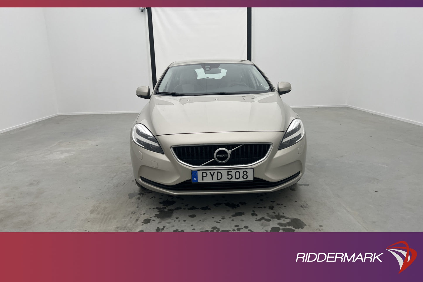 Volvo V40 D3 Momentum Advanced VOC Värm Sensorer Halvskinn