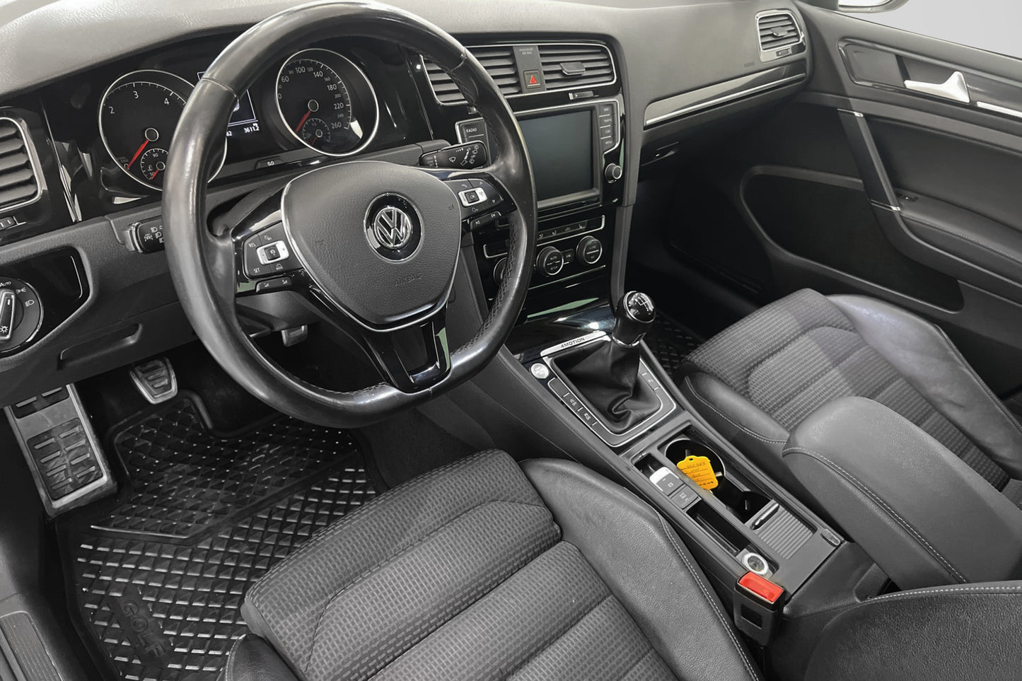 Volkswagen Golf 2.0 TDI 4Motion D-Värmare Halvskinn B-Kamera