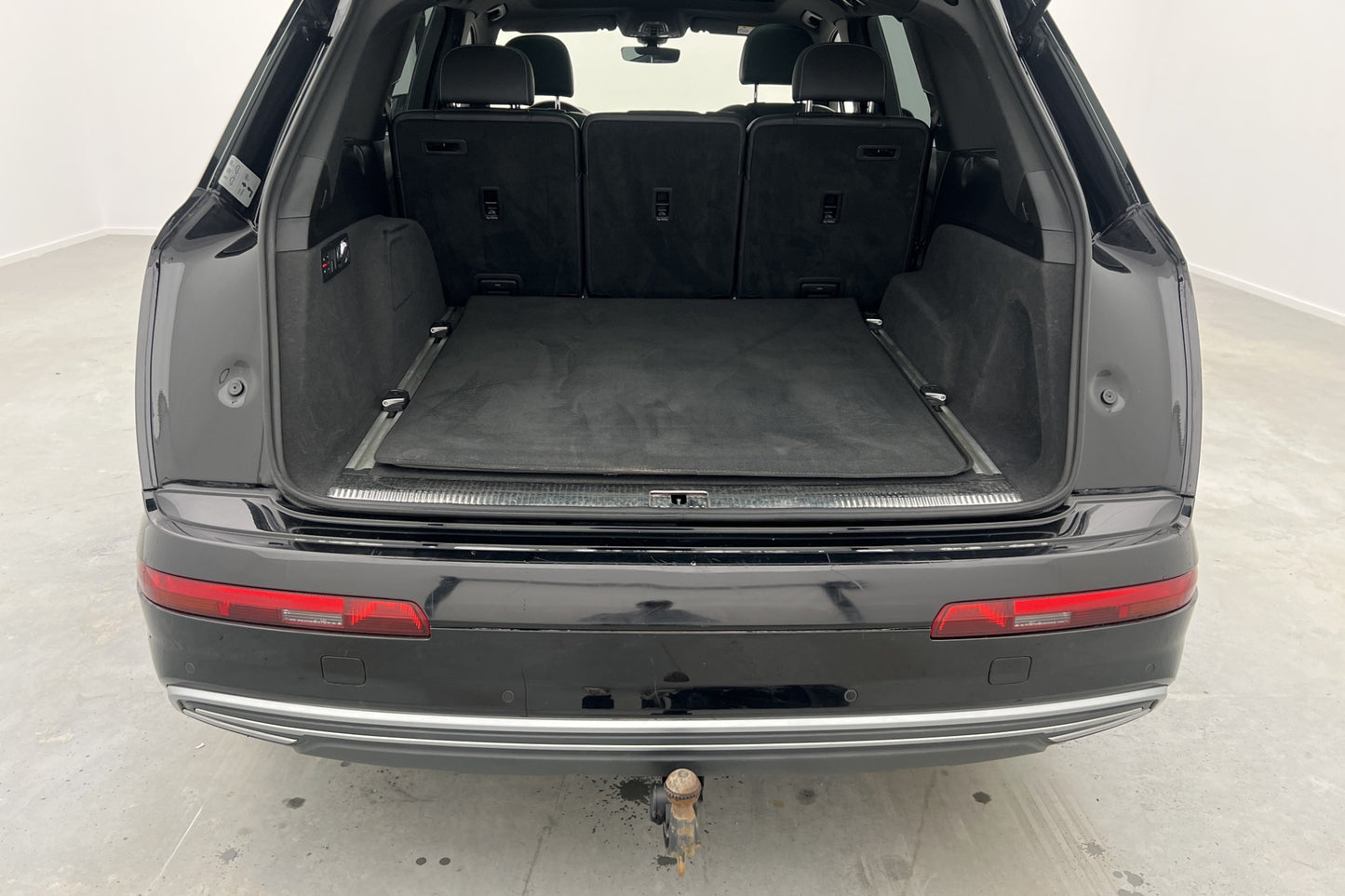 Audi Q7 e-Tron quattro 373hk S-Line Pano BOSE Luftfjädring