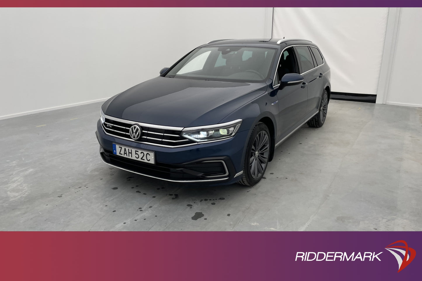 Volkswagen Passat GTE 218hk Active info Drag Bkamera MOMS