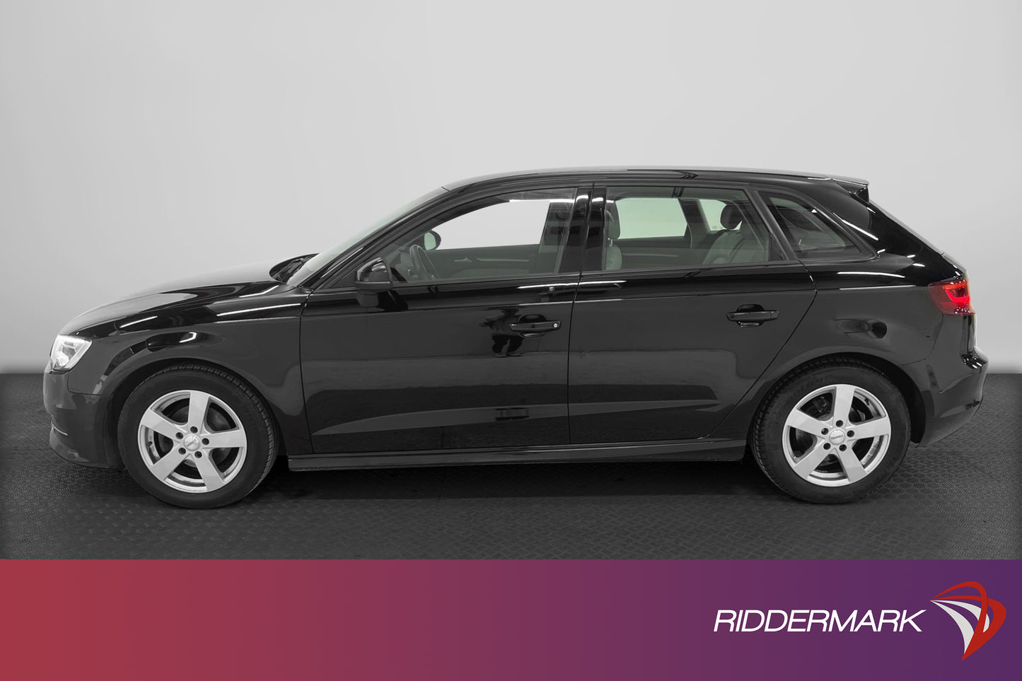 Audi A3 Sportback 1.6 TDI 110hk P-Sensorer Nyservad 0,34/Mil