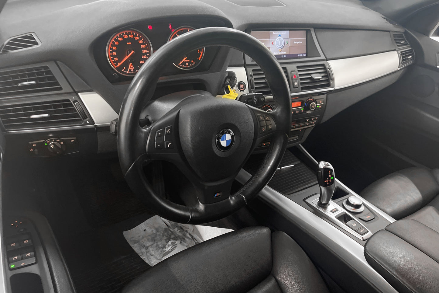 BMW X5 xDrive35d M Sport Drag Skinn Keyless Välservad LÅGMIL