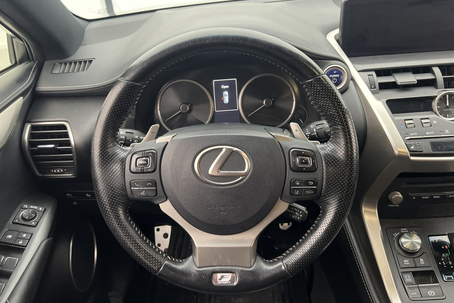 Lexus NX 300h AWD 197hk F Sport Navi Kamera Drag Välservad