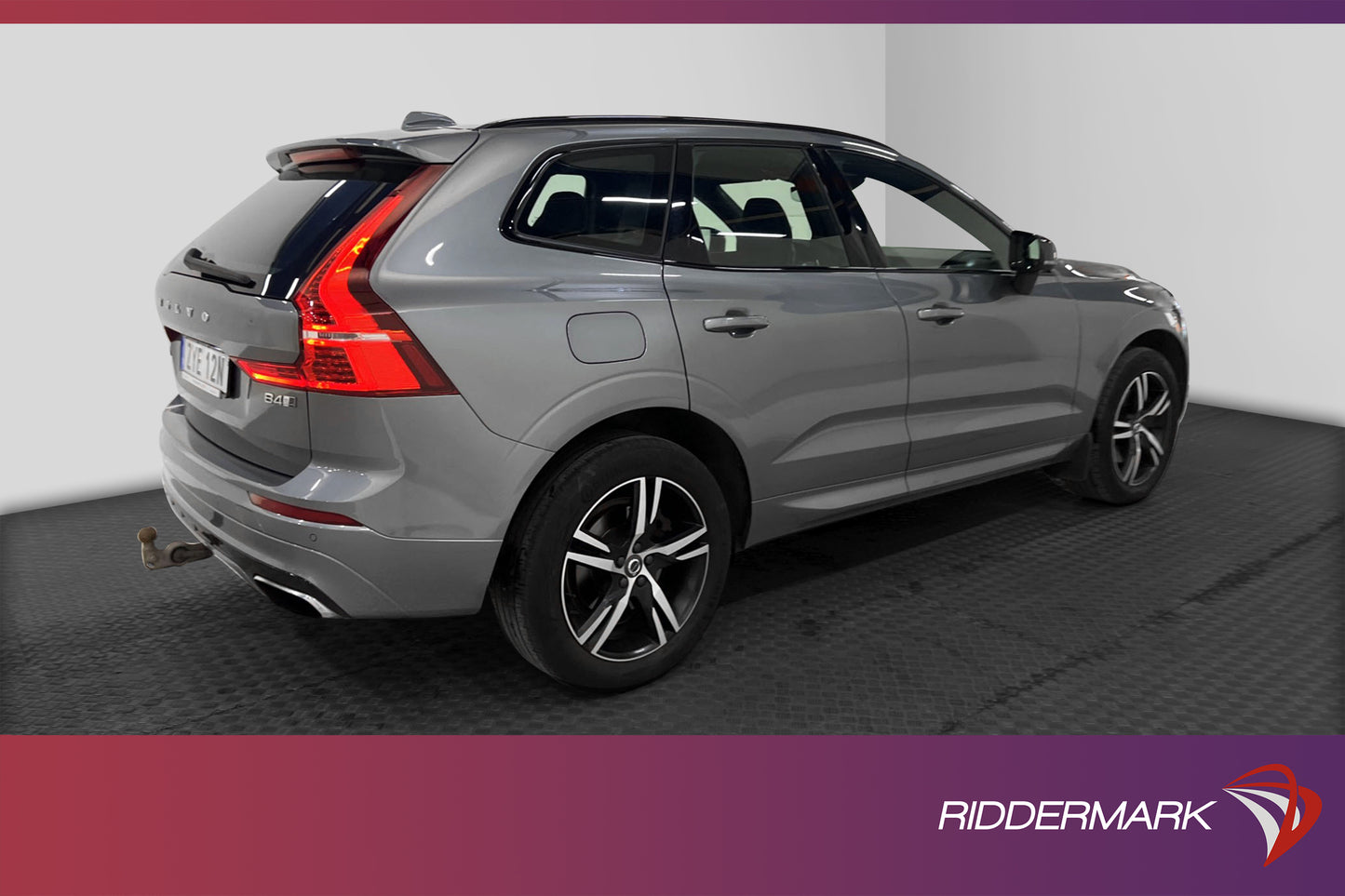 Volvo XC60 B4 197hk AWD R-Design D-Värm VOC B-Kamera Navi