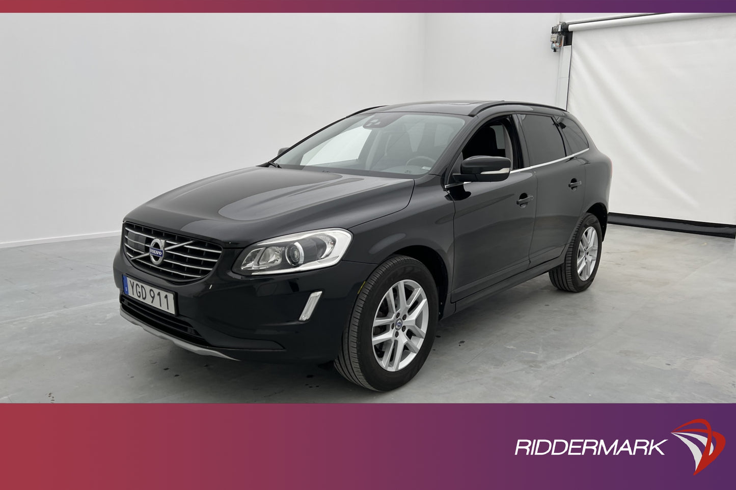 Volvo XC60 D4 AWD Classic Momentum D-Värm VOC Pano B-Kamera