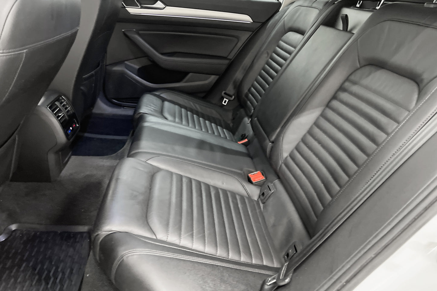 Volkswagen Passat Alltrack 2.0 TDI 4M 190hk Cockpit Navi