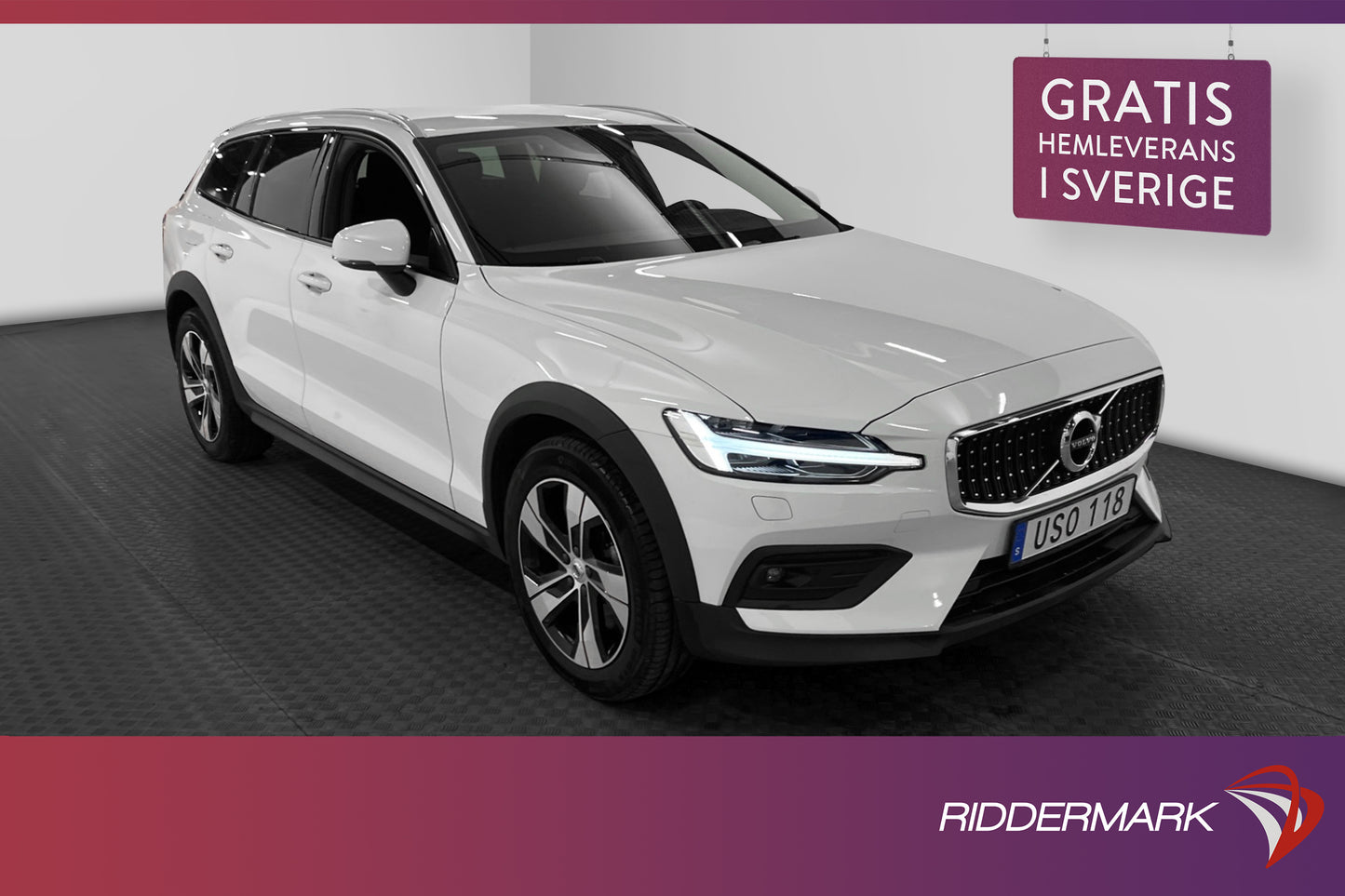 Volvo V60 Cross Country B4 AWD Momentum VOC Värm Kamera Drag