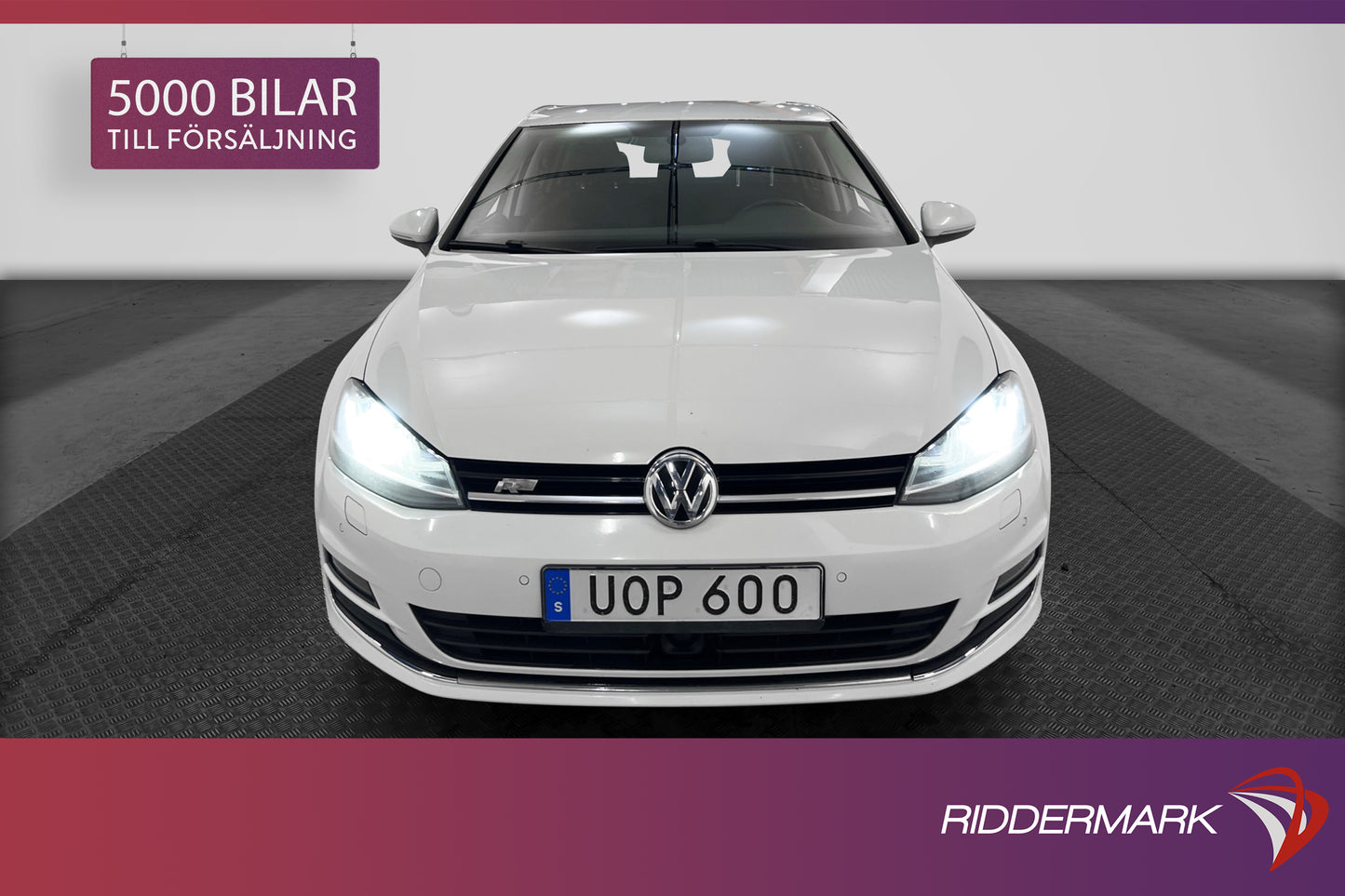 Volkswagen Golf 2.0 TDI 150hk D-värmare Dragkrok 19" LED