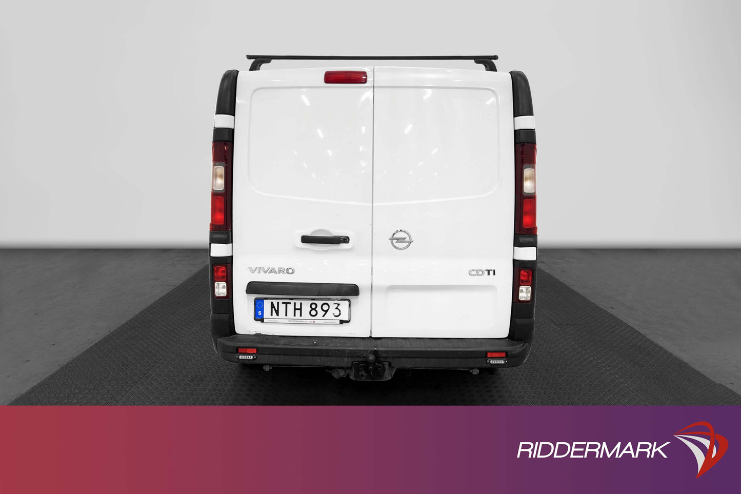 Opel Vivaro 1.6CDTI Värmare Dragkrok Takräcke Moms