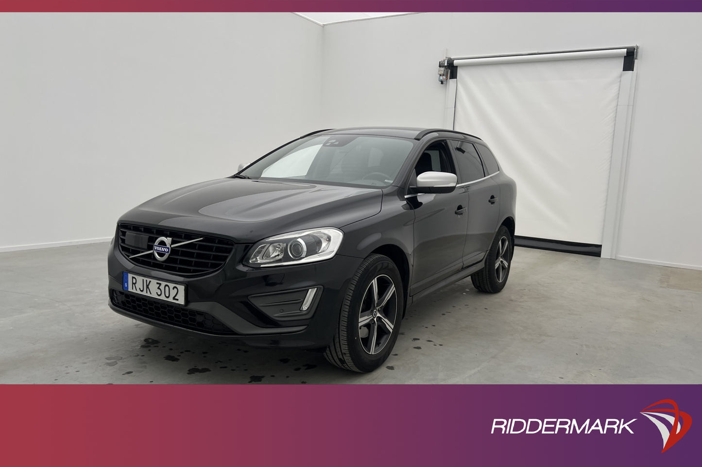 Volvo XC60 D4 AWD 190hk R-Design D-Värm Kamera Navi VOC Drag