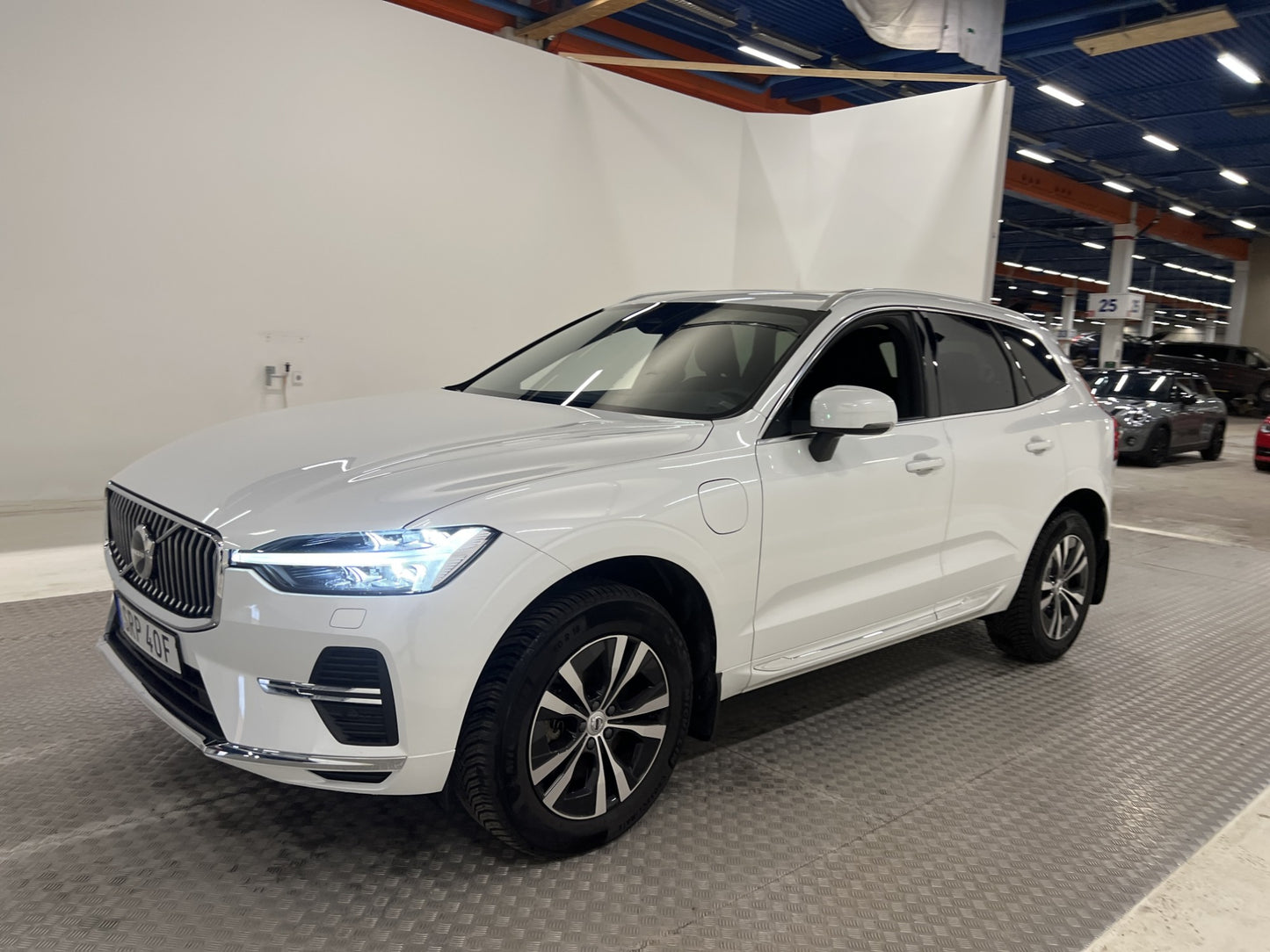 Volvo XC60 T6 AWD Recharge Panorama Drag Backkamera