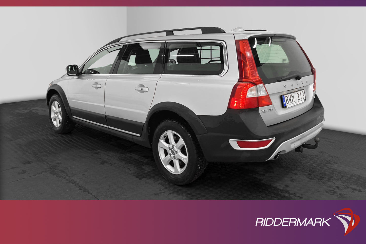 Volvo XC70 D4 AWD Momentum D-värm VOC Skinn Navi Lastgaller