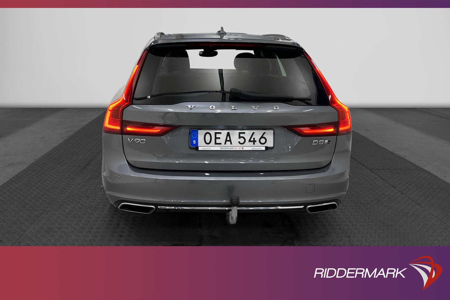 Volvo V90 D5 AWD Inscription D-Värmare VOC Pano B&W HUD 360°