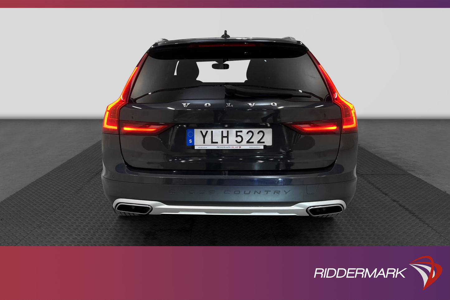 Volvo V90 Cross Country D4 AWD Inscription Pro VOC Pano