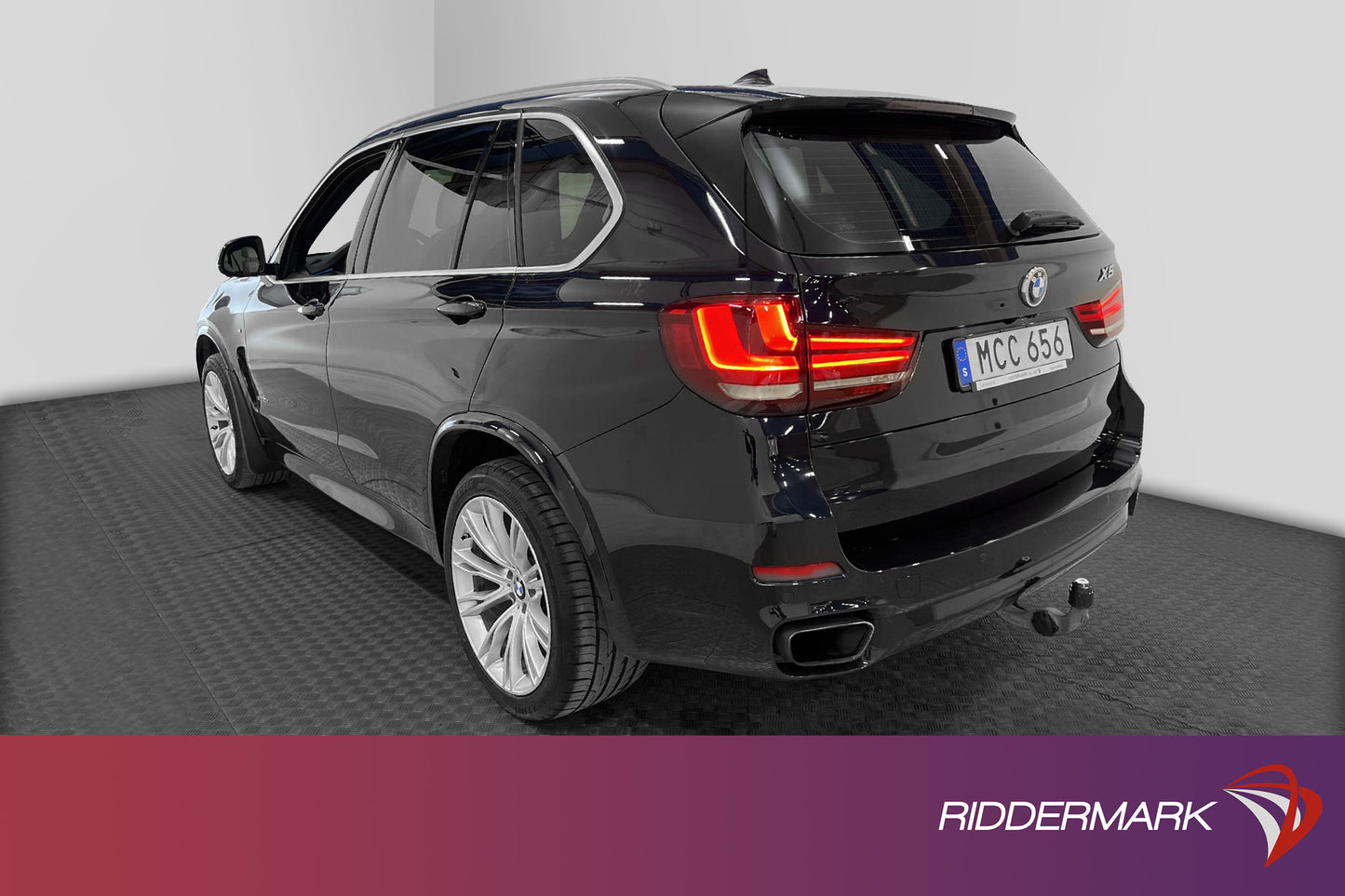 BMW X5 xDrive30d 258hk Innovation D-Värm Pano H/K Navi B-Kam