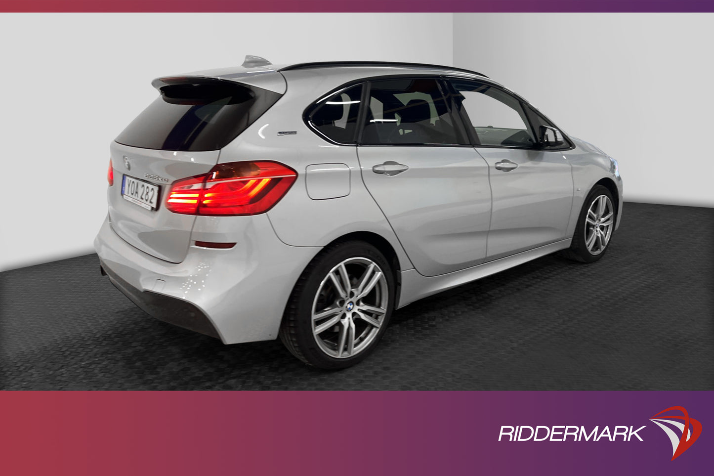 BMW 225xe Active Tourer 224hk M-Sport Pano H/K HUD B-Kamera