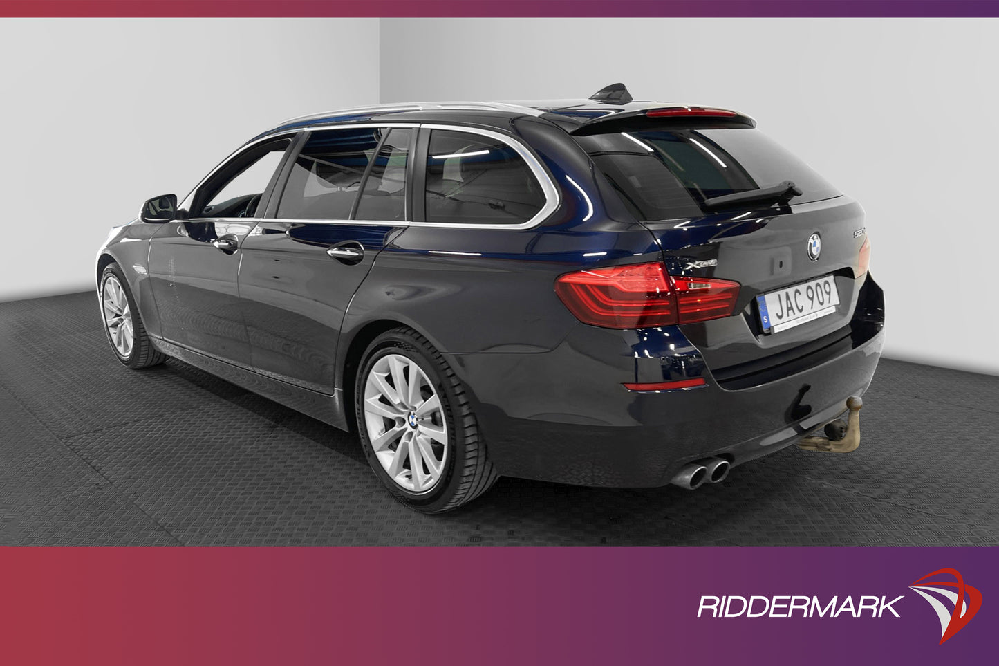 BMW 520 d xDrive Touring 190hk Pano H/K Skinn Navi Kamera