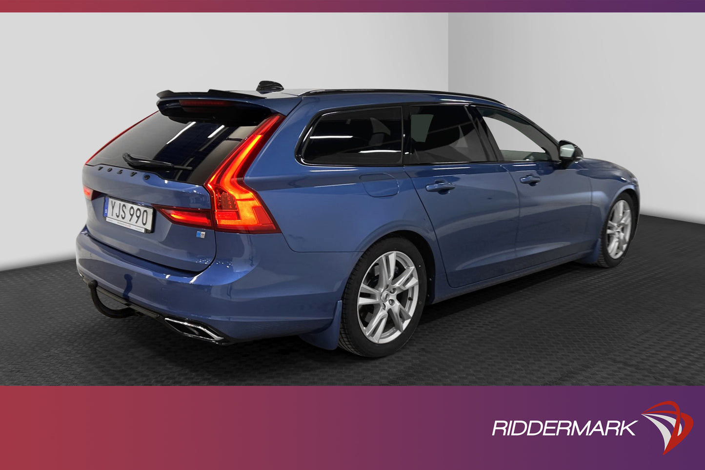 Volvo V90 T5 254hk R-Design Pano Navi Sensorer Drag Välserv