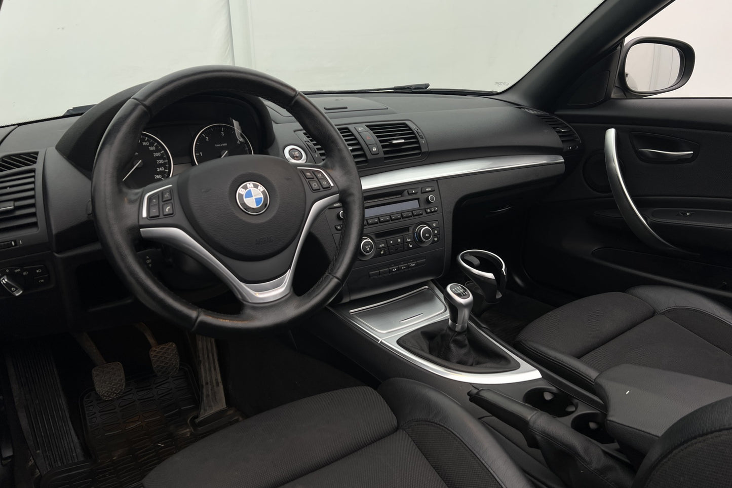 BMW 120d Convertible 177hk Advantage HiFi Sensorer Halvskinn