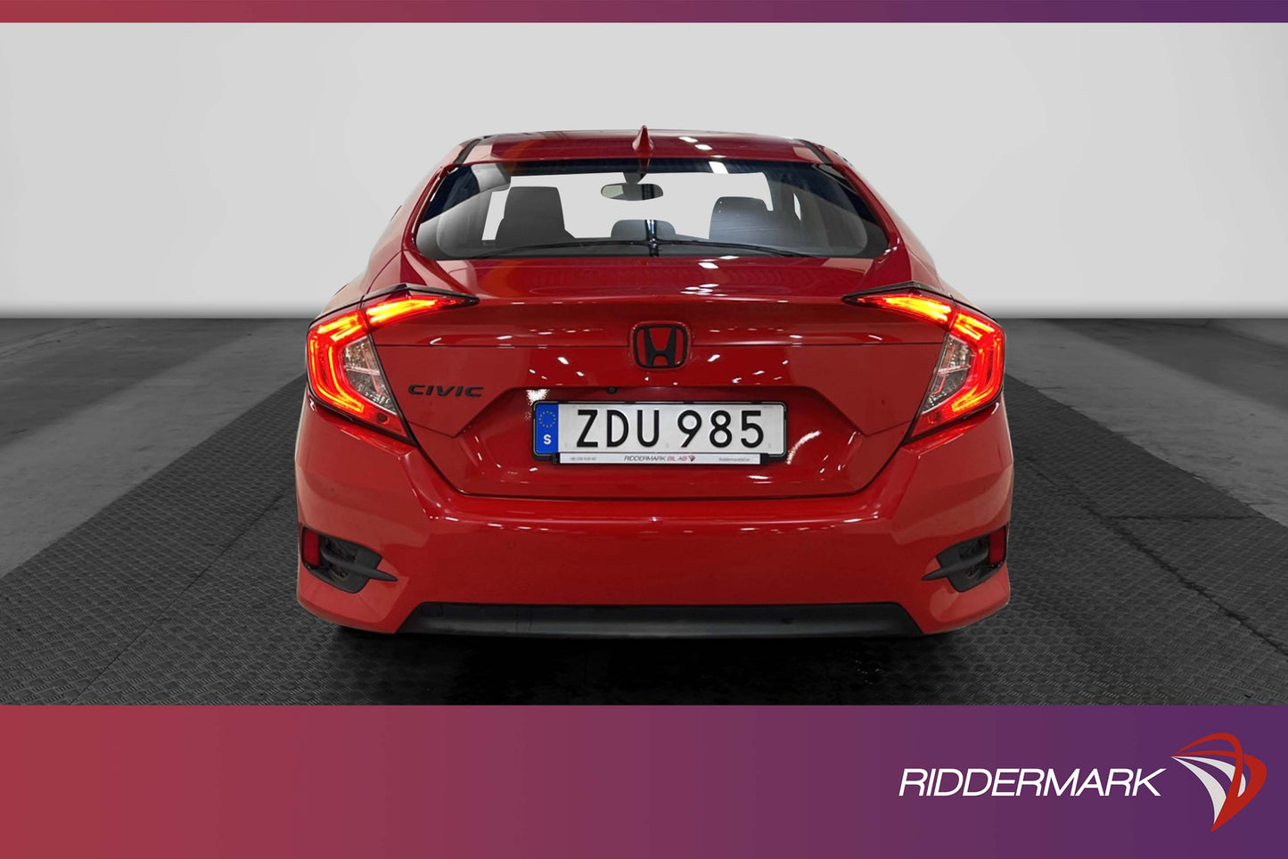 Honda Civic Sedan i-VTEC Navi B-kamera Fullservad 182hk