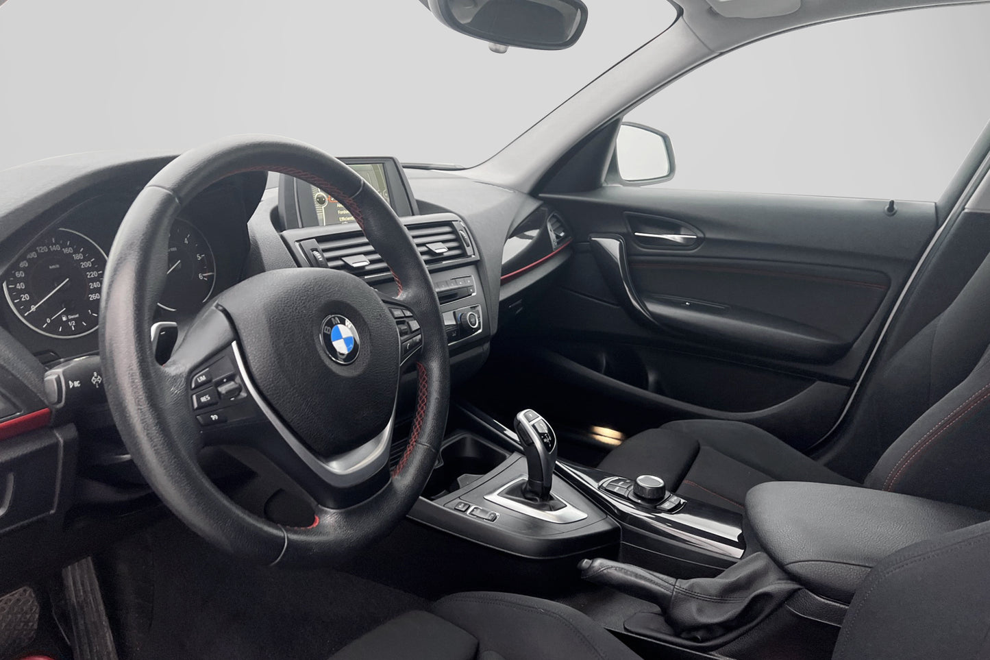 BMW 120 d Steptronic 184hk Sport line HiFi Sensorer Välserv