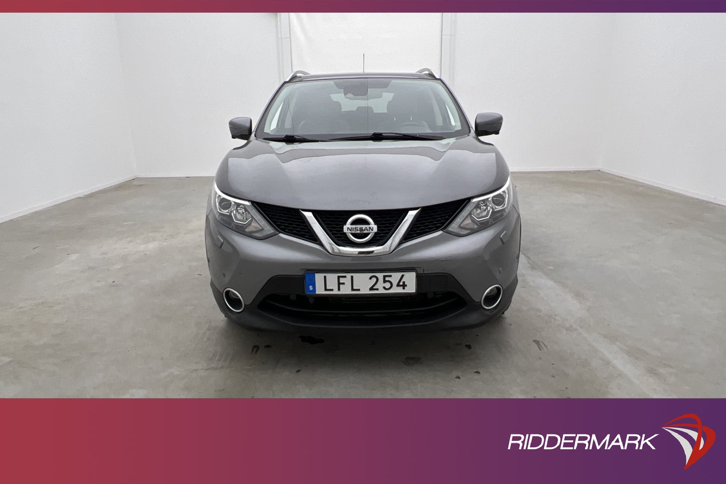 Nissan Qashqai 1.6 dCi 130hk Tekna Värmare Pano 360° Navi