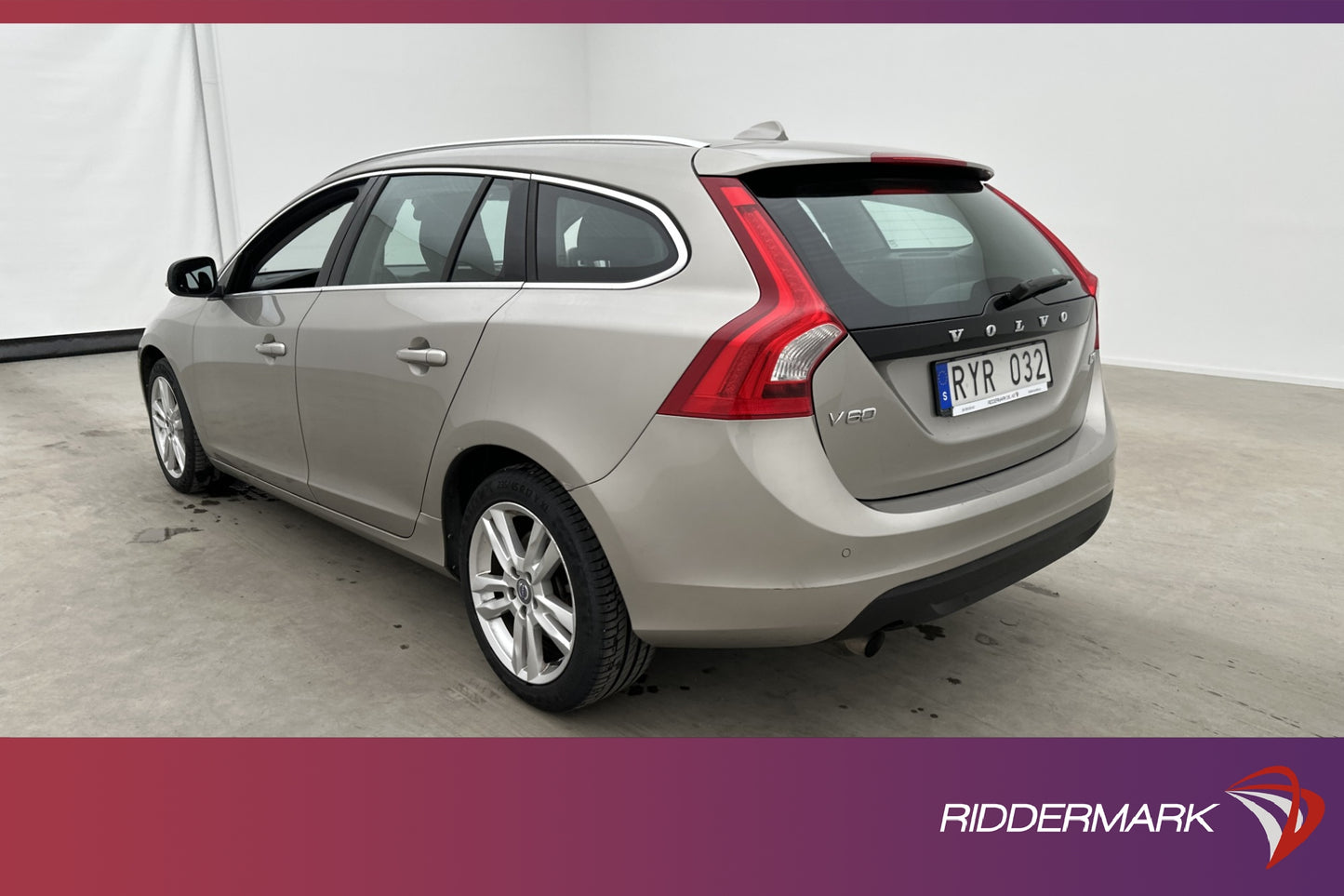 Volvo V60 D3 163hk Summum Skinn P-Sensorer 1-Brukare