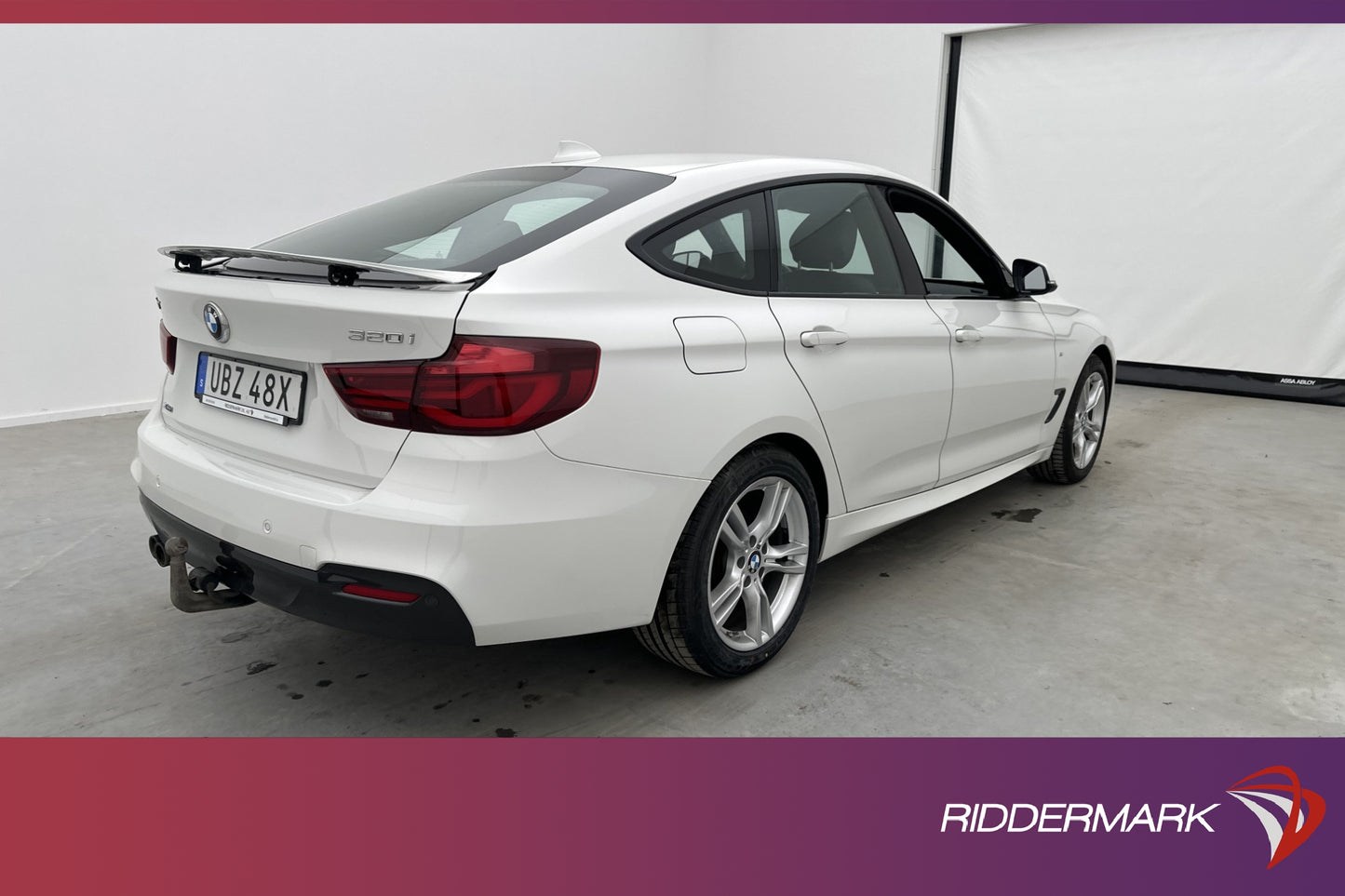 BMW 320 i xDrive Gran Turismo M Sport Navi Skinn Drag