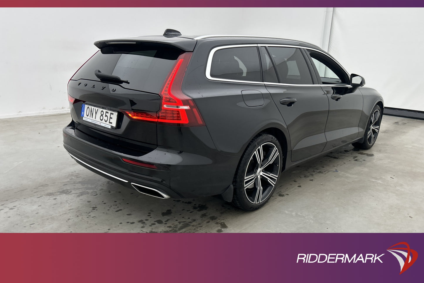 Volvo V60 T5 Inscription VOC Pano H/K HUD 360° Navi BLIS