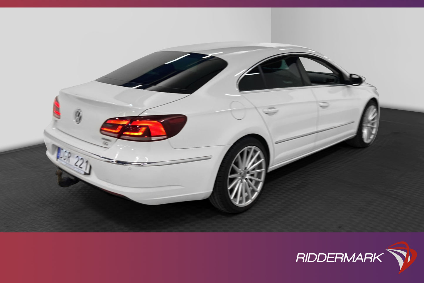 Volkswagen CC 2.0 TDI 170hk Premium Halvskinn Drag Välservad