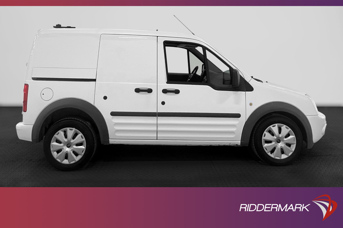 Ford Transit Connect 1.8TDCi Värmare Drag V-inredd Nyservad