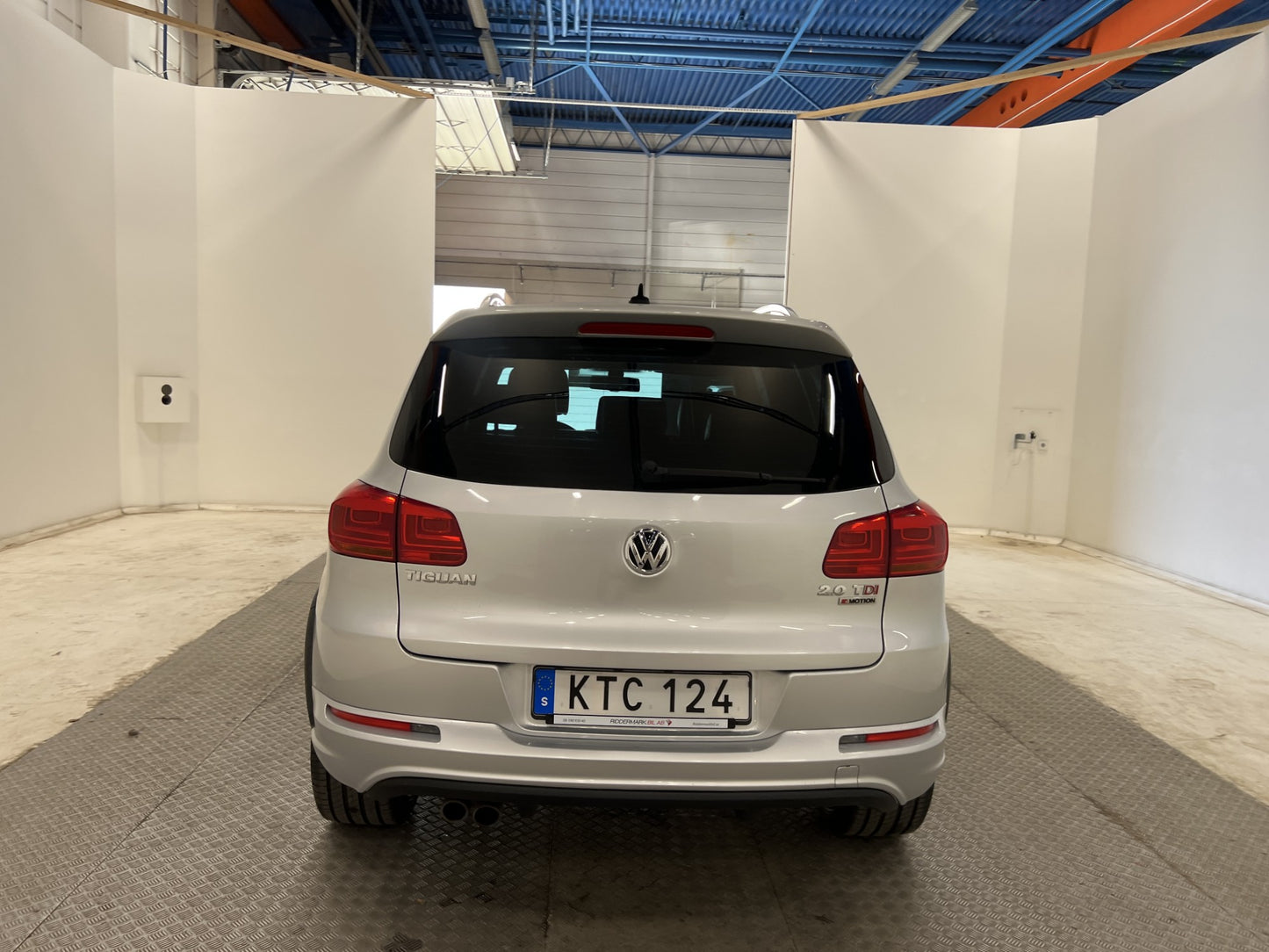 Volkswagen Tiguan 2.0 TDI 4M R-line Pano Värmare Skinn Drag