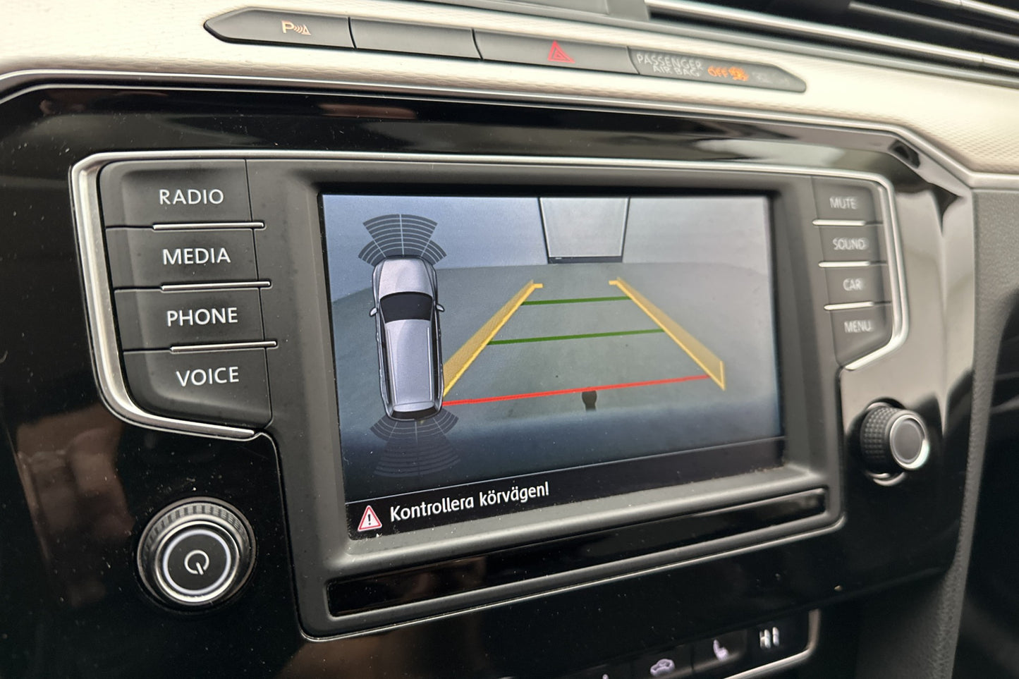 Volkswagen Passat GTE 218hk Backkamera Dragkrok CarPlay