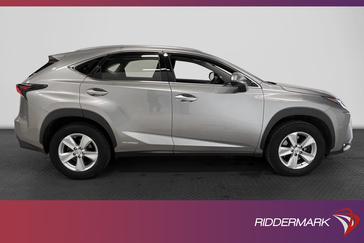 Lexus NX 300h AWD 197hk Hybrid Skinn Bkamera Drag Keyless