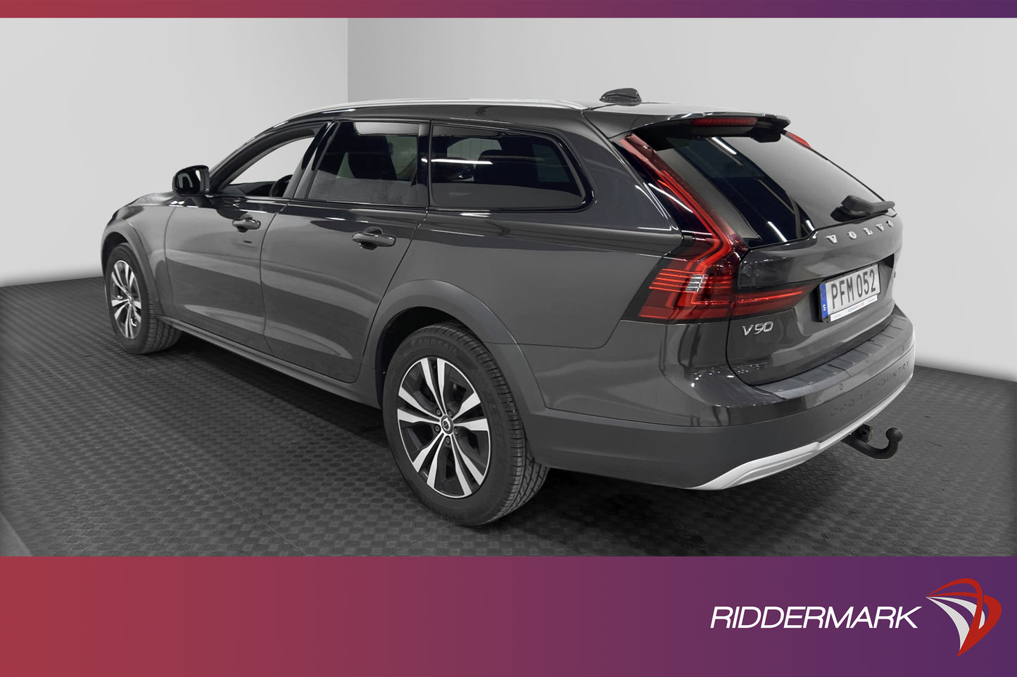 Volvo V90 Cross Country D4 AWD 190hk Momentum VOC H/K Drag