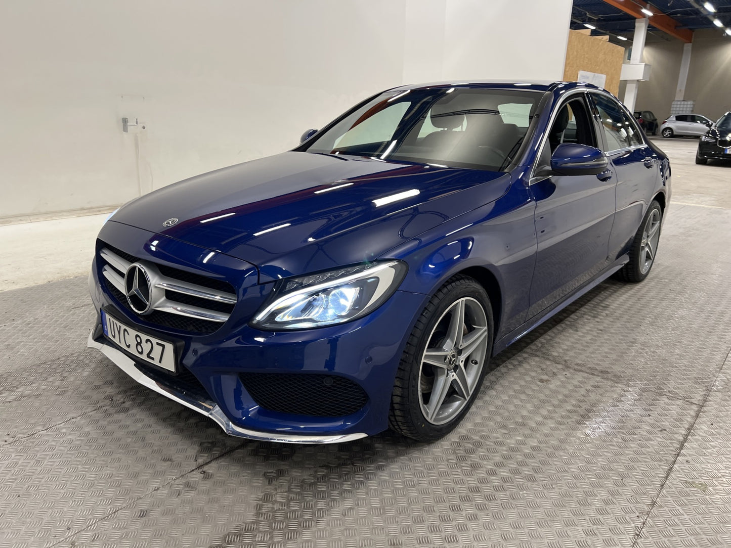 Mercedes-Benz C 220 d AMG Skinn Ambient Sensorer Välservad