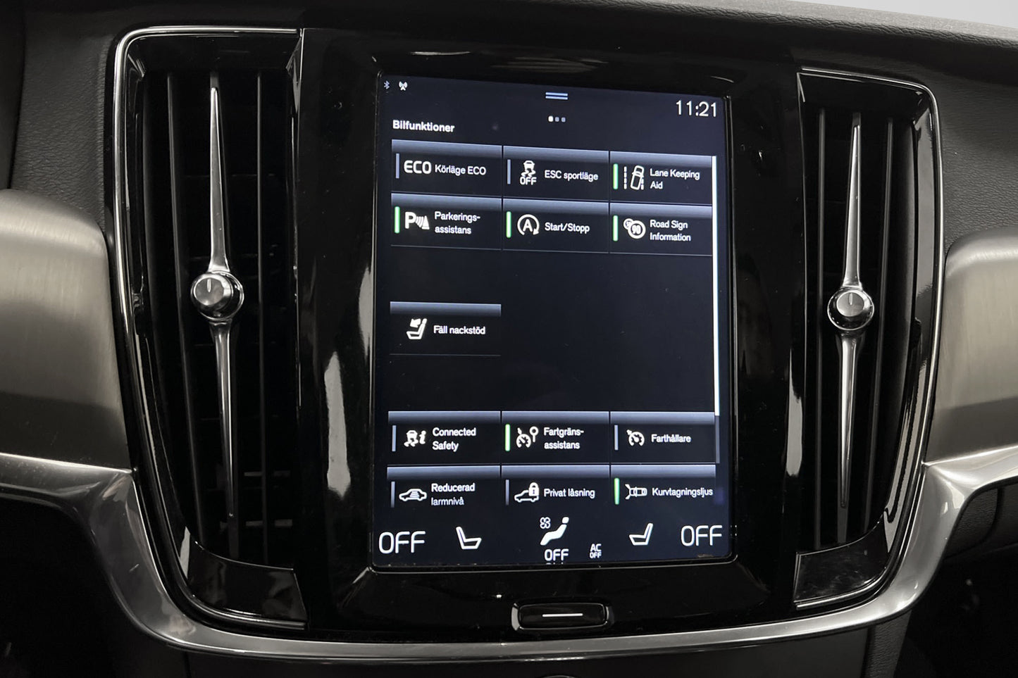 Volvo V90 D4 AWD 190hk Advanced VOC Carplay Drag PDC Välserv