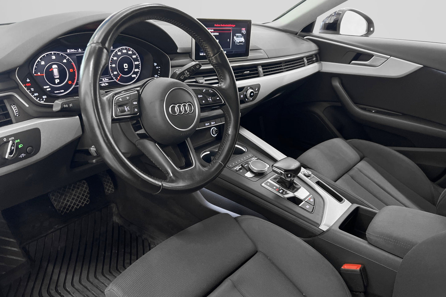 Audi A4 2.0 TDI Avant 150hk Cockpit Motorvärm Navi Carplay