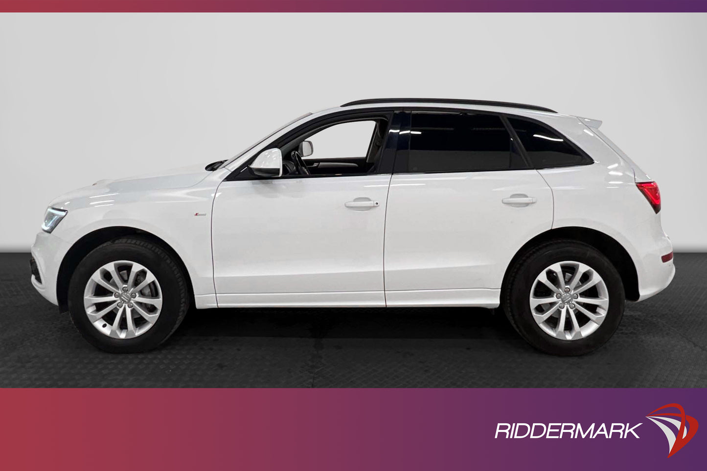 Audi Q5 2.0 TDI 190hk Quattro S-line Dragkrok Halvskinn