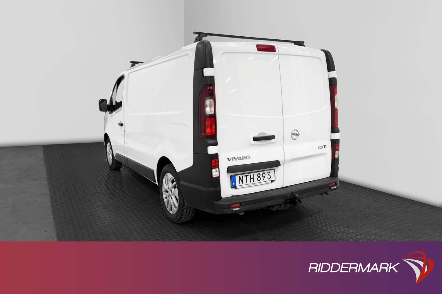 Opel Vivaro 1.6CDTI Värmare Dragkrok Takräcke Moms