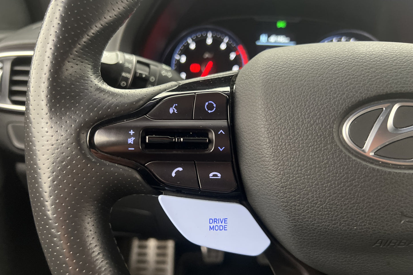 Hyundai i30 N Performance Navi B-kamera CarPlay 275hk