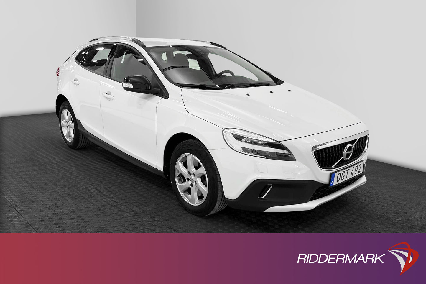 Volvo V40 Cross Country T3 152hk 2 Bruk Drag 2436kr Skatt