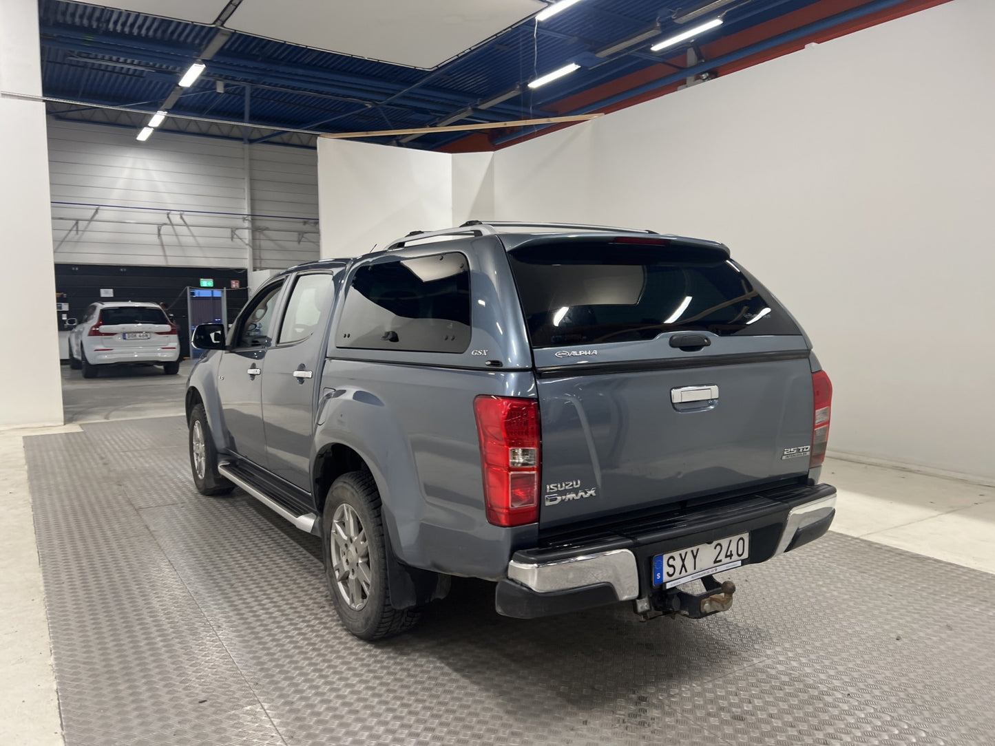 Isuzu D-Max 2.5 4WD 163hk M/K-Värmare Dragkrok Kåpa