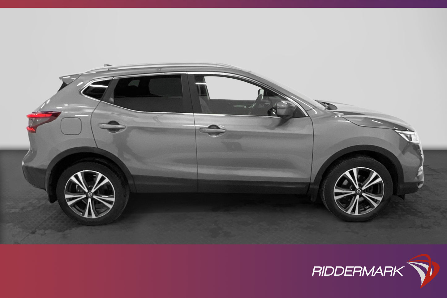 Nissan Qashqai 1.5 dCi 110hk Tekna 360° Navi Drag Välservad