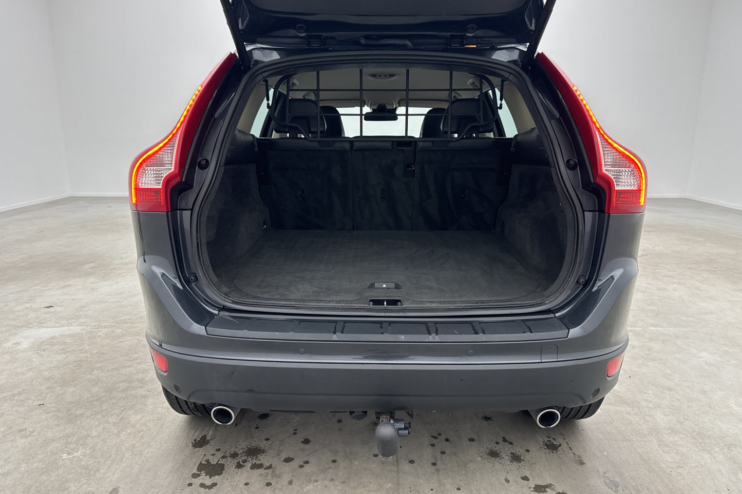 Volvo XC60 D3 AWD Summum Värmare Skinn Sensorer Drag Välserv