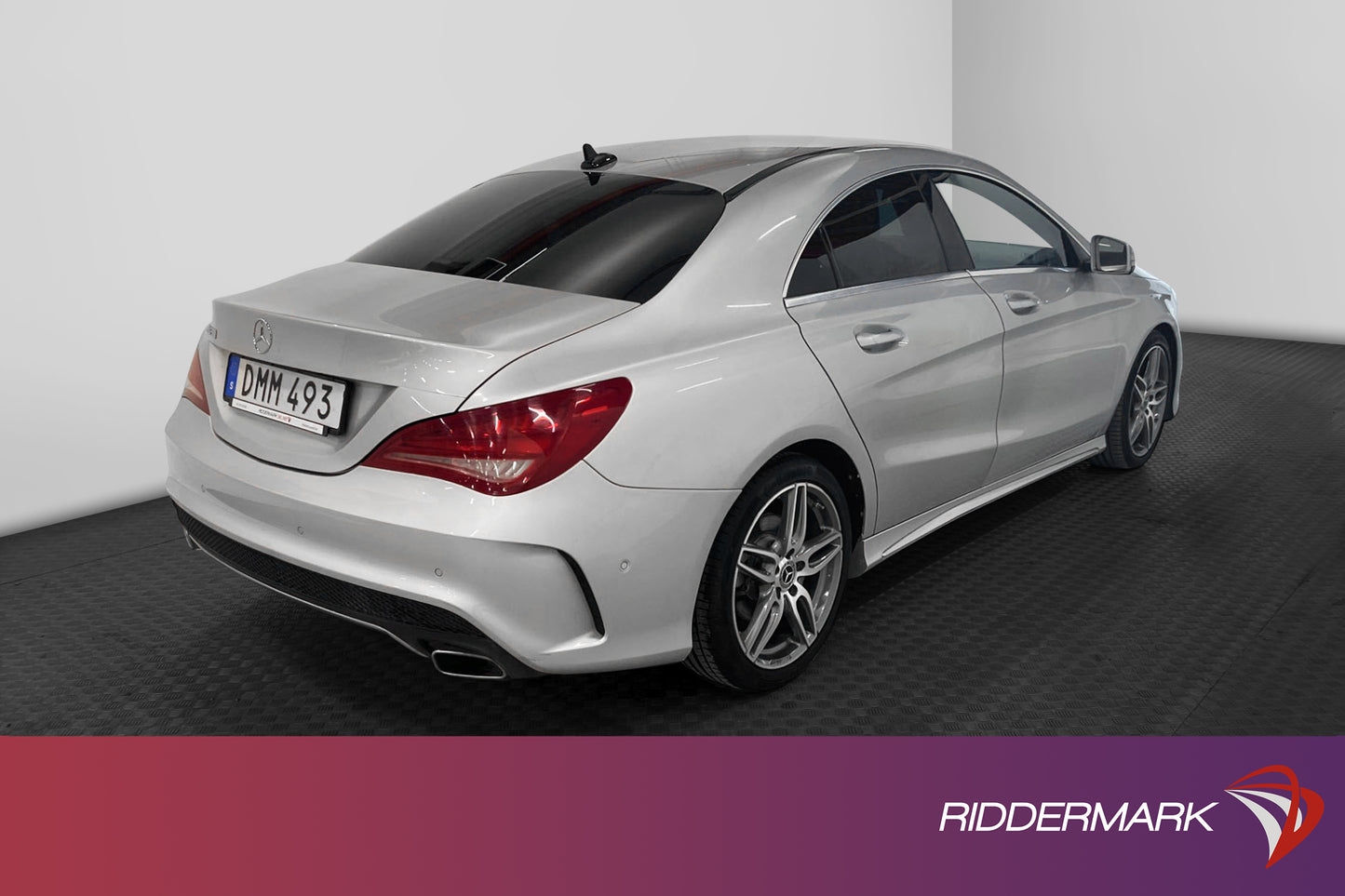 Mercedes-Benz CLA 200 AMG B-Kamera 2 Brukare 0.45L/Mil