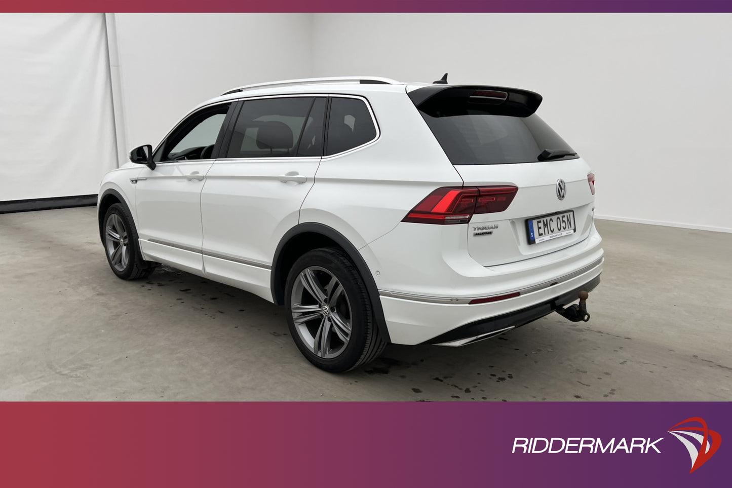 Volkswagen Tiguan Allspace 4M R-Line 7-Sits Cockpit Drag