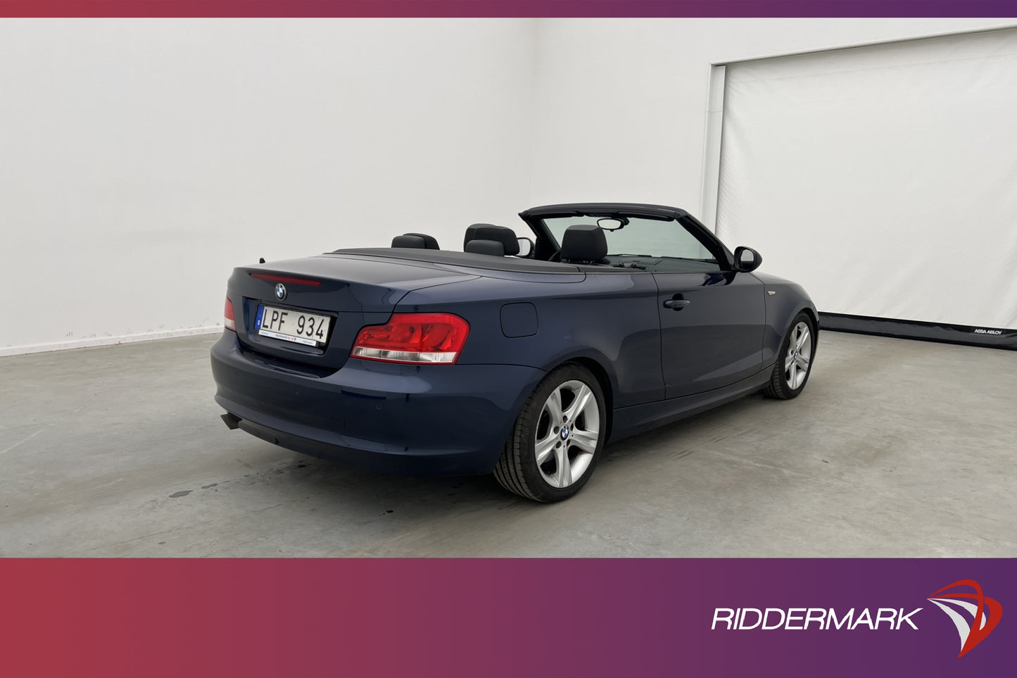 BMW 120d Convertible 177hk Advantage HiFi Sensorer Halvskinn